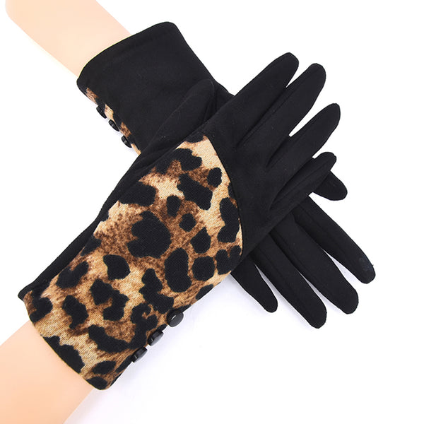 Nya Warm Winter Gloves Featuring Leopard Print